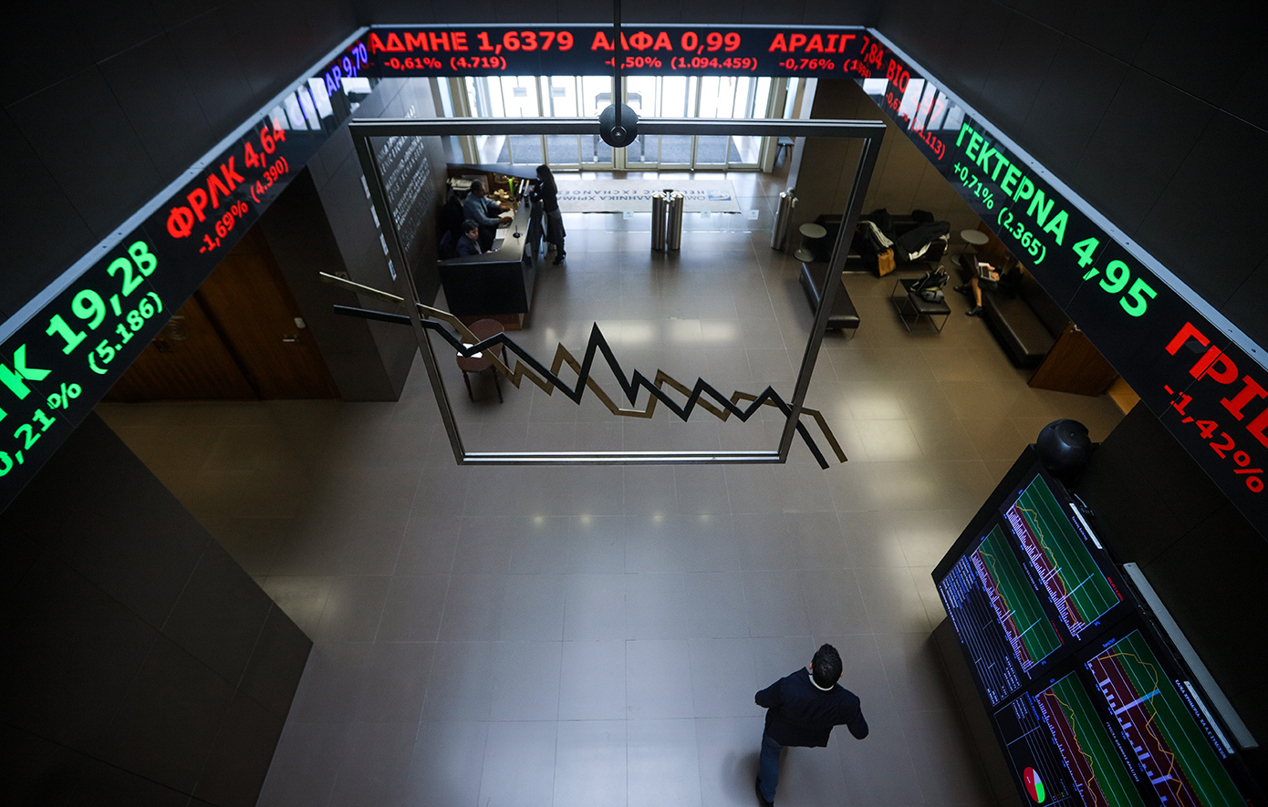 Κέρδη 43,74% και εβδομαδιαία άνοδο 0,39% κατέγραψε το Χρηματιστήριο Αθηνών από τις αρχές του 2025