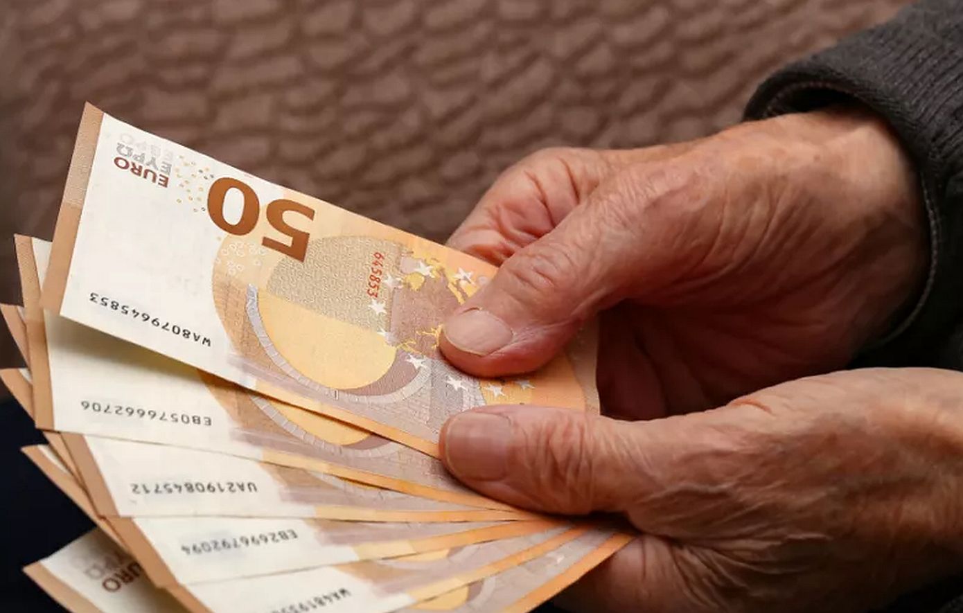 Οι αλλαγές σε συντάξεις, προσωπική διαφορά και εισφορά αλληλεγγύης που επηρεάζουν τους συνταξιούχους το 2026
