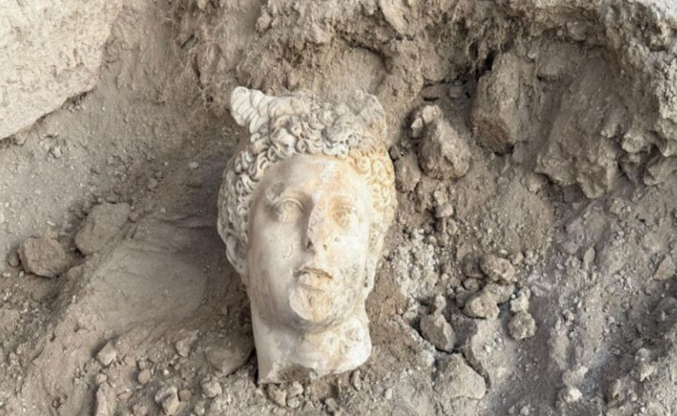 Κεφάλι από άγαλμα του Ερμή ανακαλύφθηκε στην αρχαία Λαοδίκεια στη Μικρά Ασία