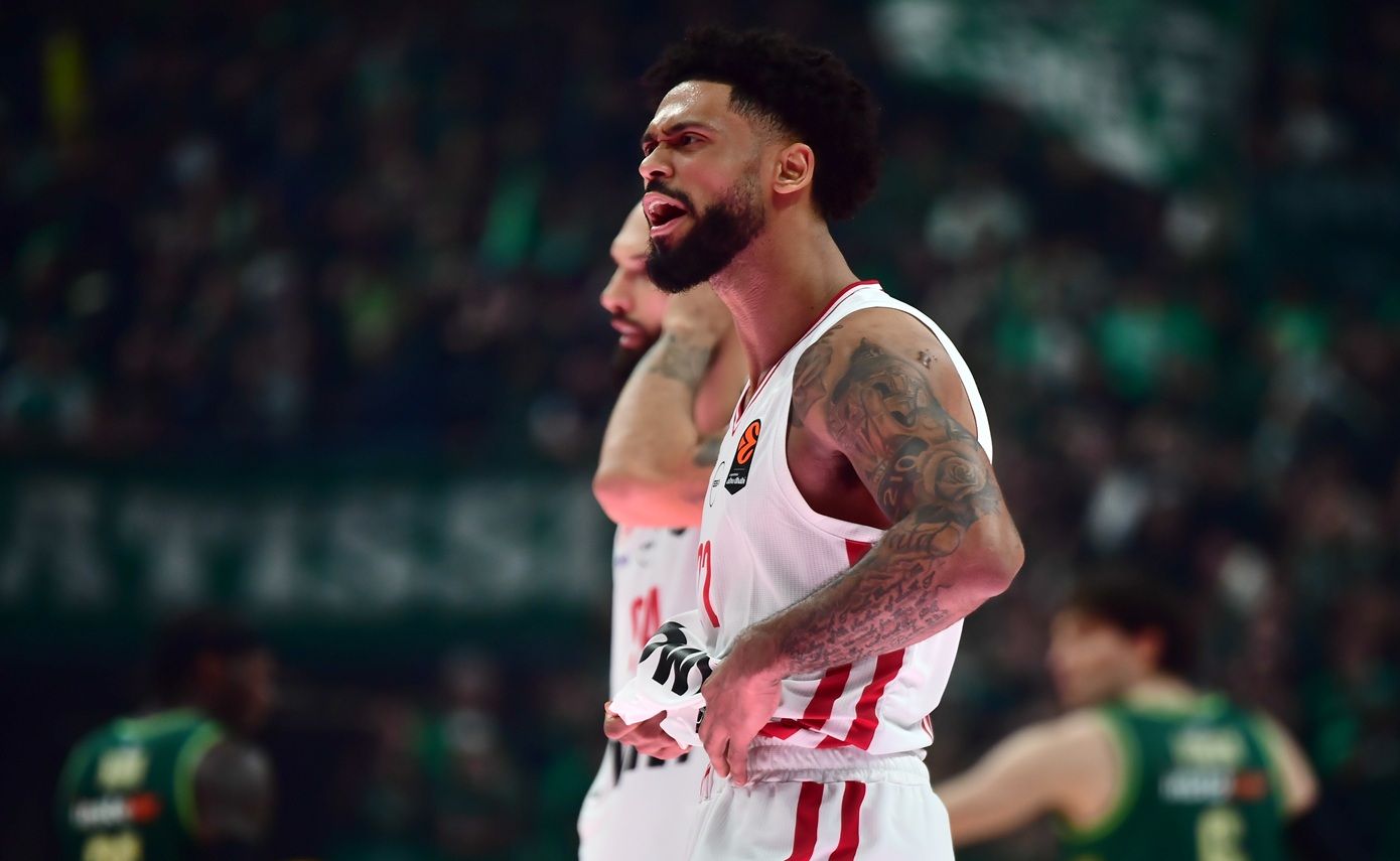 Παναθηναϊκός – Ολυμπιακός 82-87: Με Ντόρσεϊ και Βεζένκοφ οι «ερυθρόλευκοι» πήραν το διπλό