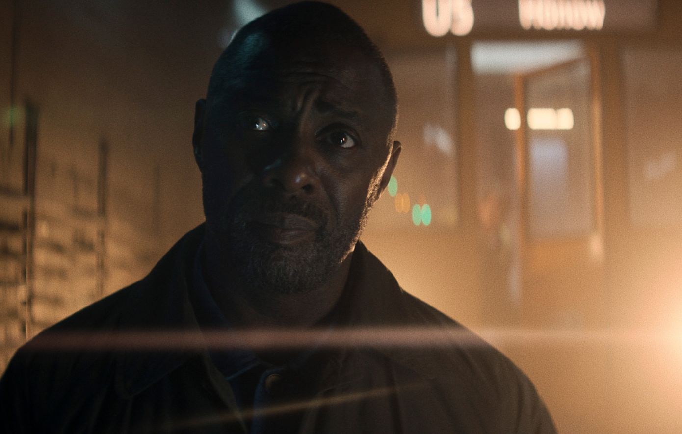 Hijack: Η δεύτερη σεζόν του καθηλωτικού θρίλερ του Apple TV+ γίνεται πιο σκοτεινή