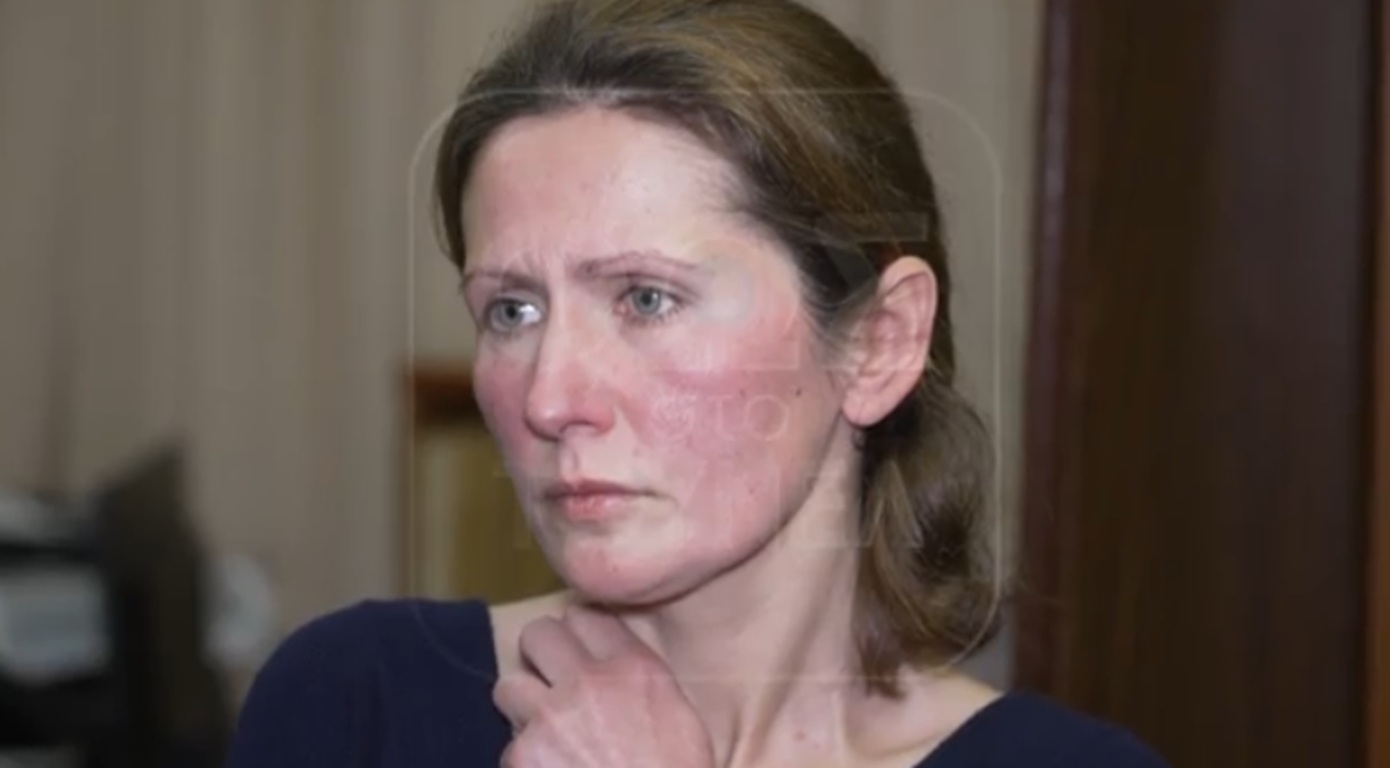 Συγκλονίζει η μητέρα της 16χρονης Λόρας: «Είσαι η ζωή μας, σε παρακαλούμε δώσε μας ένα σημάδι ότι είσαι καλά»