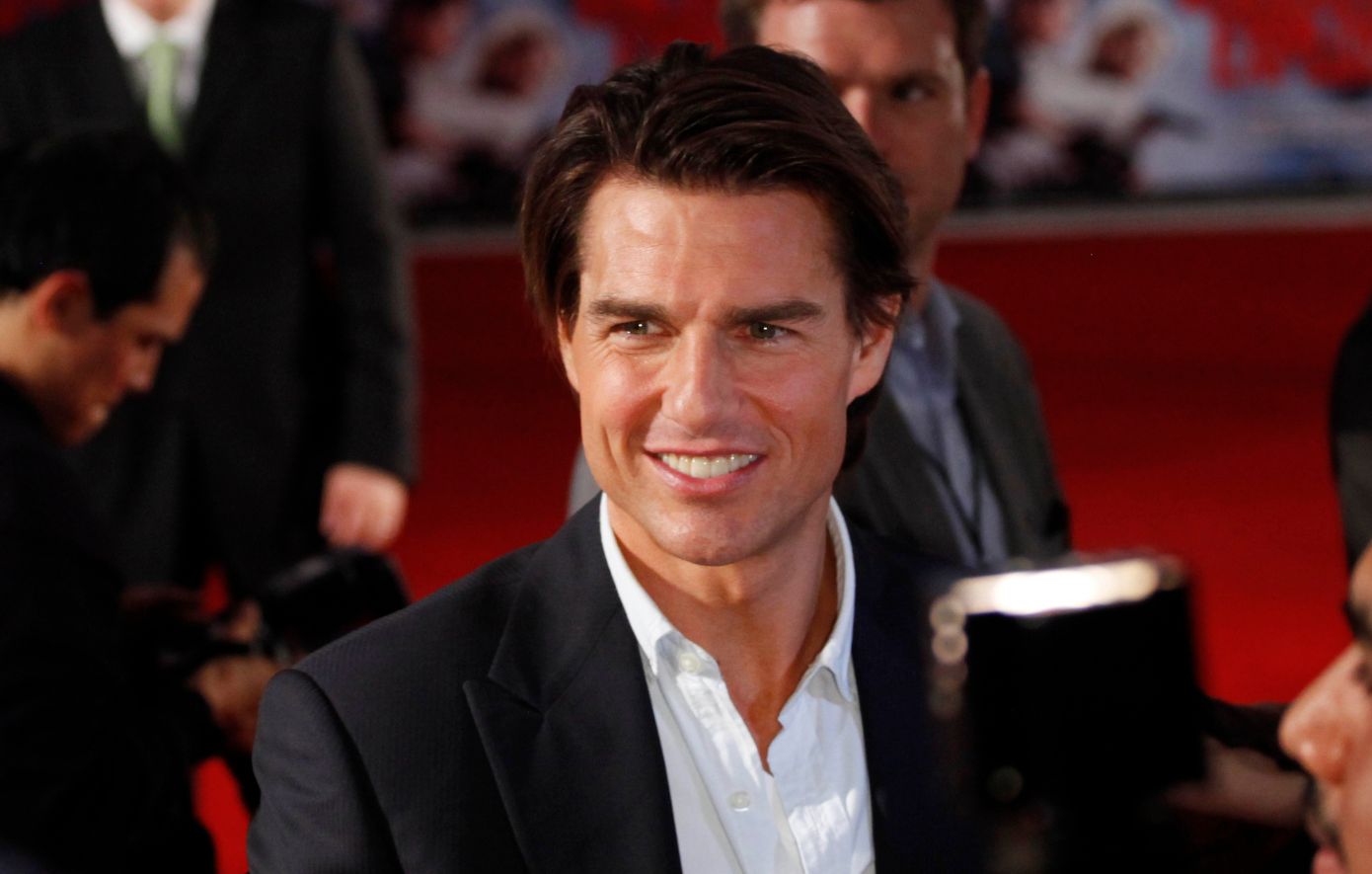 Ο Τομ Κρουζ επιστρέφει στις ΗΠΑ μετά από την αιφνιδιαστική έξοδο από το διαμέρισμα αξίας 35 εκατoμμυρίων λιρών στο Λονδίνο