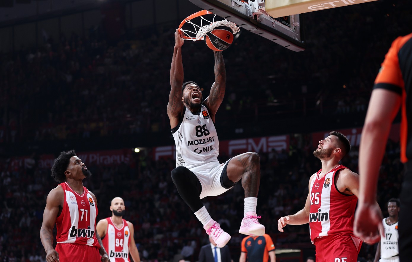 Το απόλυτο «τρικ» Αγγελόπουλων που έφερε στην Ελλάδα τον Τζόουνς