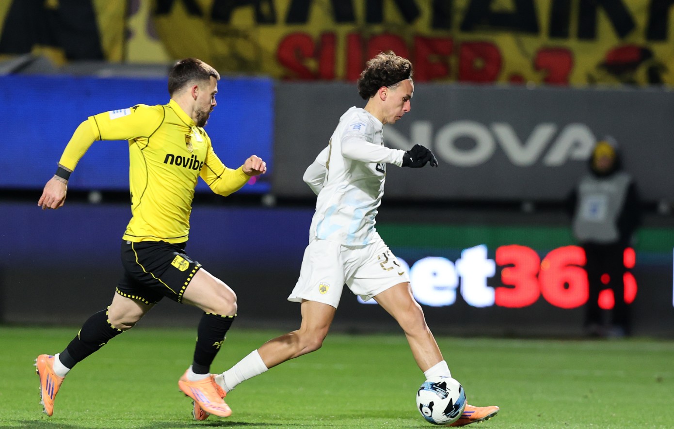 Άρης &#8211; ΑΕΚ: 0-1 στο 8&#8242; ο Κοϊτά, 1-1 στο 11&#8242; ο Γένσεν