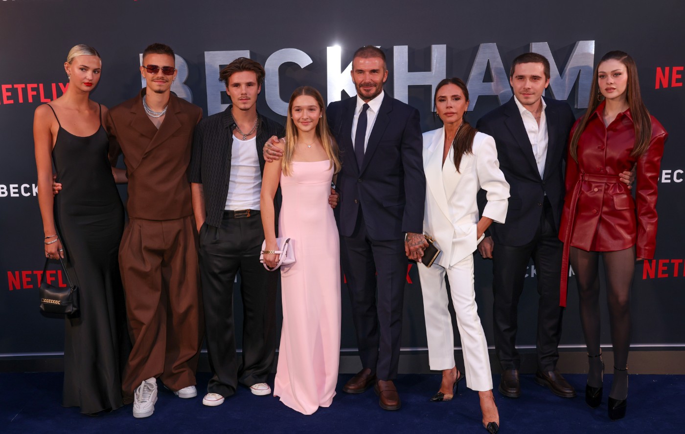 Ντέιβιντ και Βικτόρια Μπέκαμ κερδίζουν τη μάχη για το σπίτι τους στην Οξφόρδη παρά τις αντιδράσεις των γειτόνων