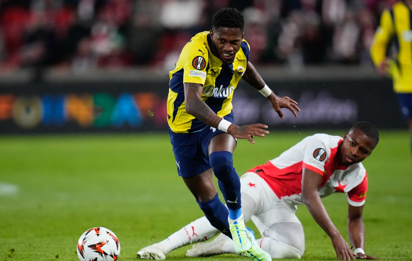 Επιμένουν οι Τούρκοι για κρούση Ολυμπιακού στη Φενέρ για τον Φρεντ