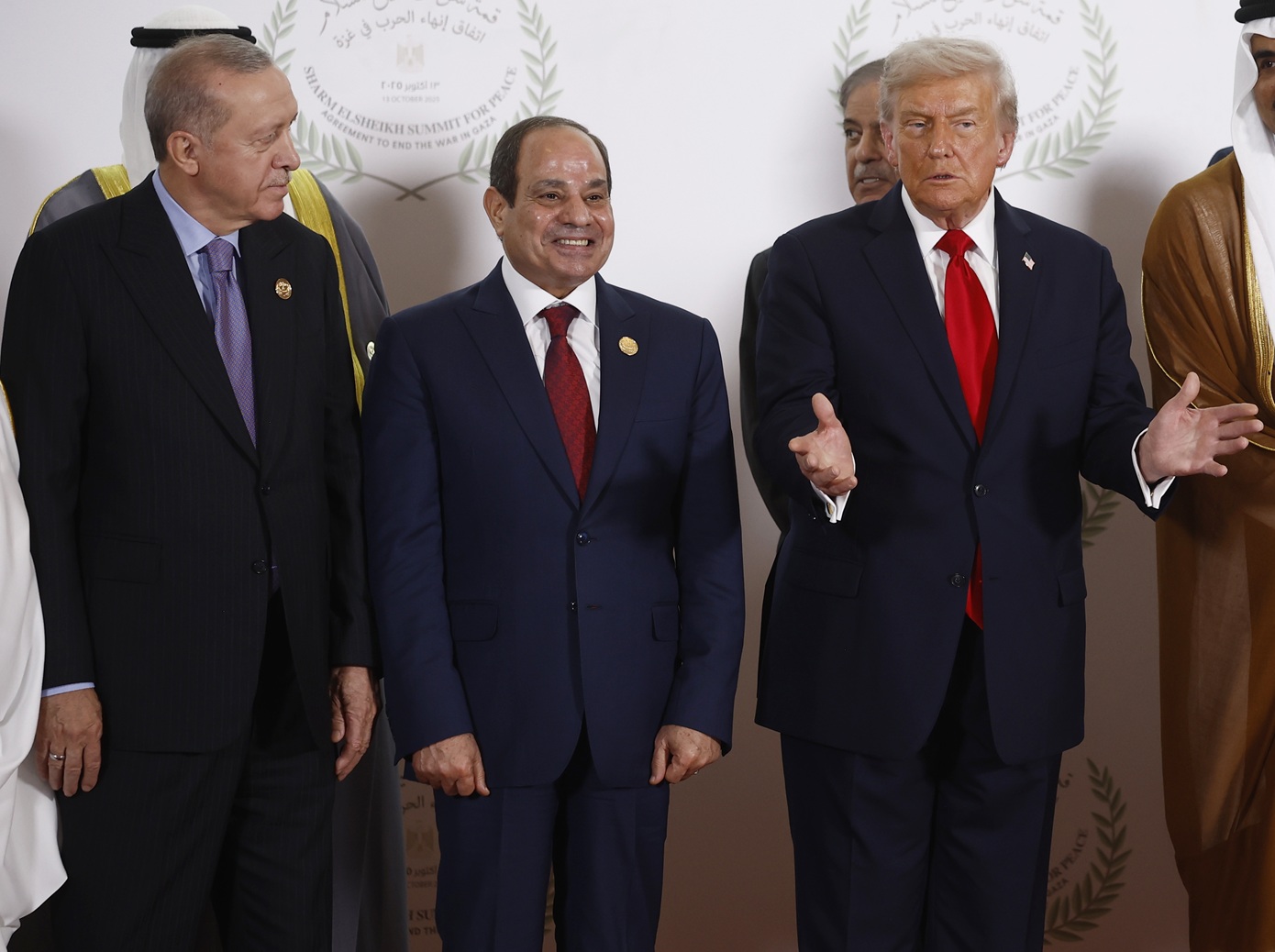 Ο Τραμπ προσκάλεσε τον Ερντογάν στο Συμβούλιο Ειρήνης για τη Γάζα &#8211; Η Αίγυπτος εξετάζει την πρόσκληση προς τον πρόεδρο Σίσι