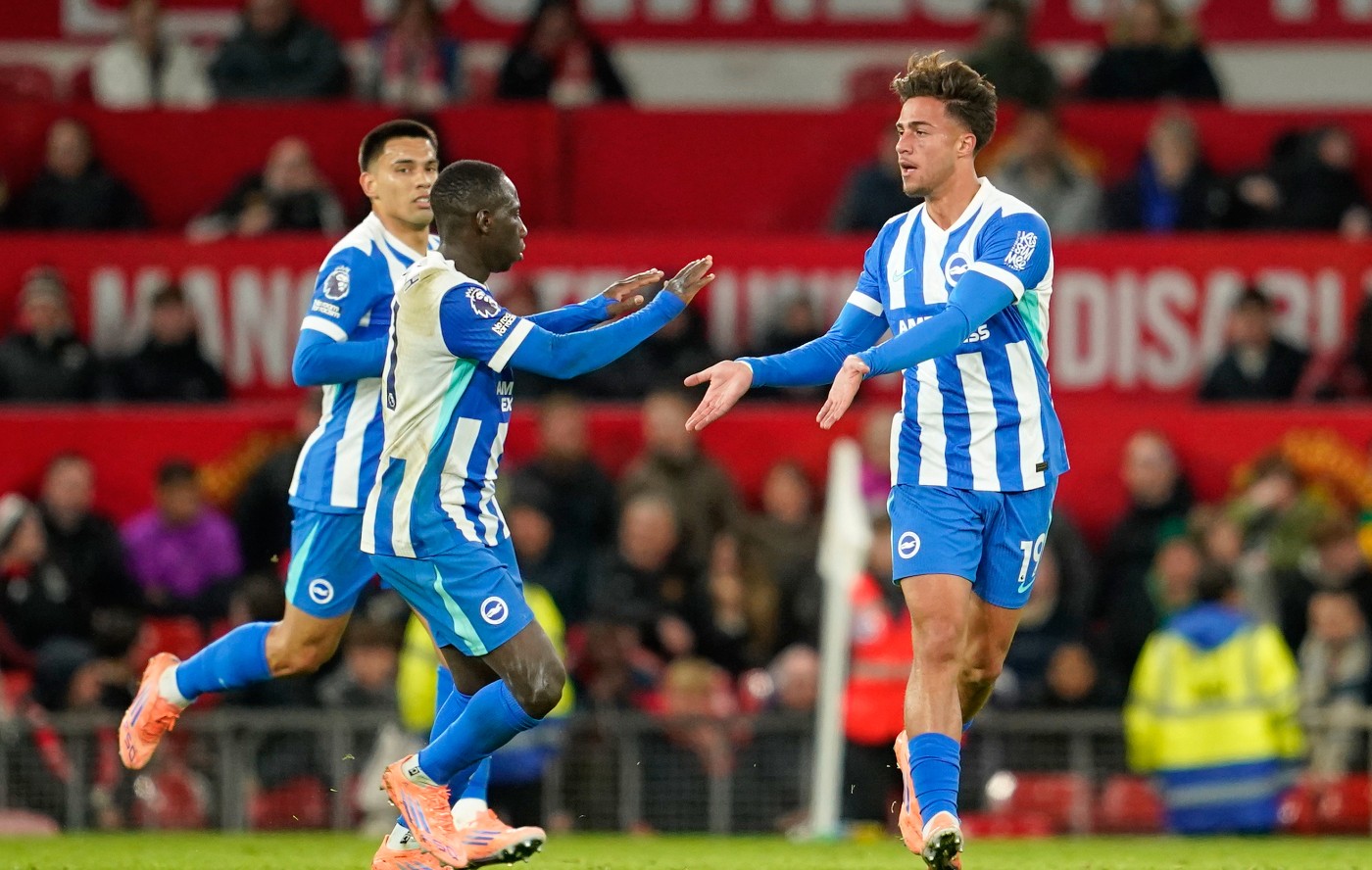 Αποθέωση από Ανρί για το απίθανο ψαλίδι του Κωστούλα