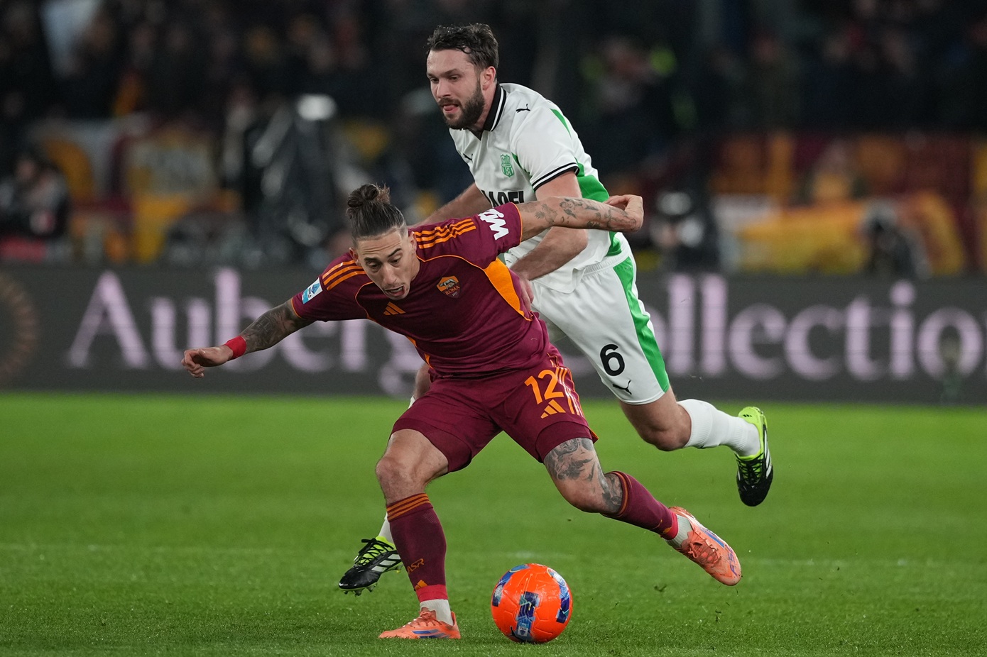 «Ο Ολυμπιακός θέλει τον Τσιμίκα»: Ιταλικά δημοσιεύματα «φέρνουν» τον διεθνή αριστερό μπακ ξανά στον Πειραιά