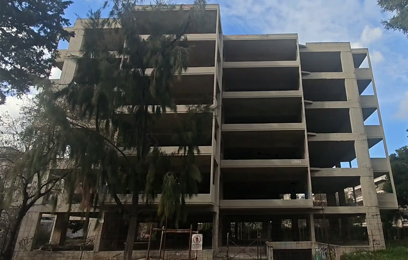 Αγία Παρασκευή: Σε αυτή την οικοδομή &#8211; «φάντασμα» βρέθηκε νεκρός ο 25χρονος Γιώργος &#8211; Τι ψάχνουν οι Αρχές, τον εντόπισε η ομάδα Anubis