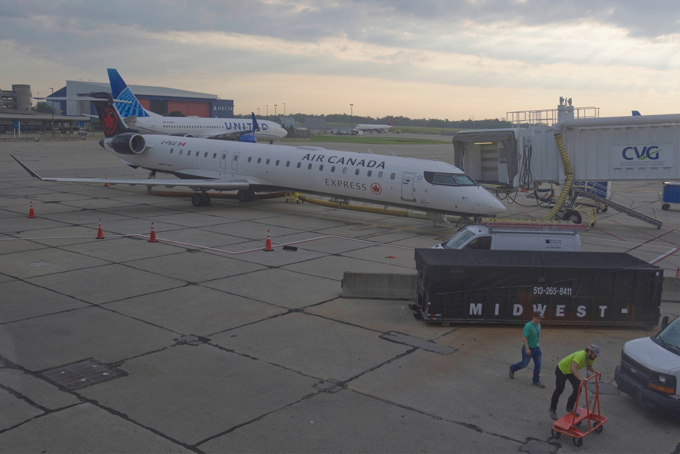 Αντίποινα Τραμπ στον Καναδά: Οι ΗΠΑ ανακαλούν την πιστοποίηση των αεροσκαφών Bombardie