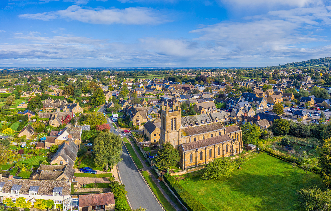 Μπρόντγουεϊ, Αγγλία