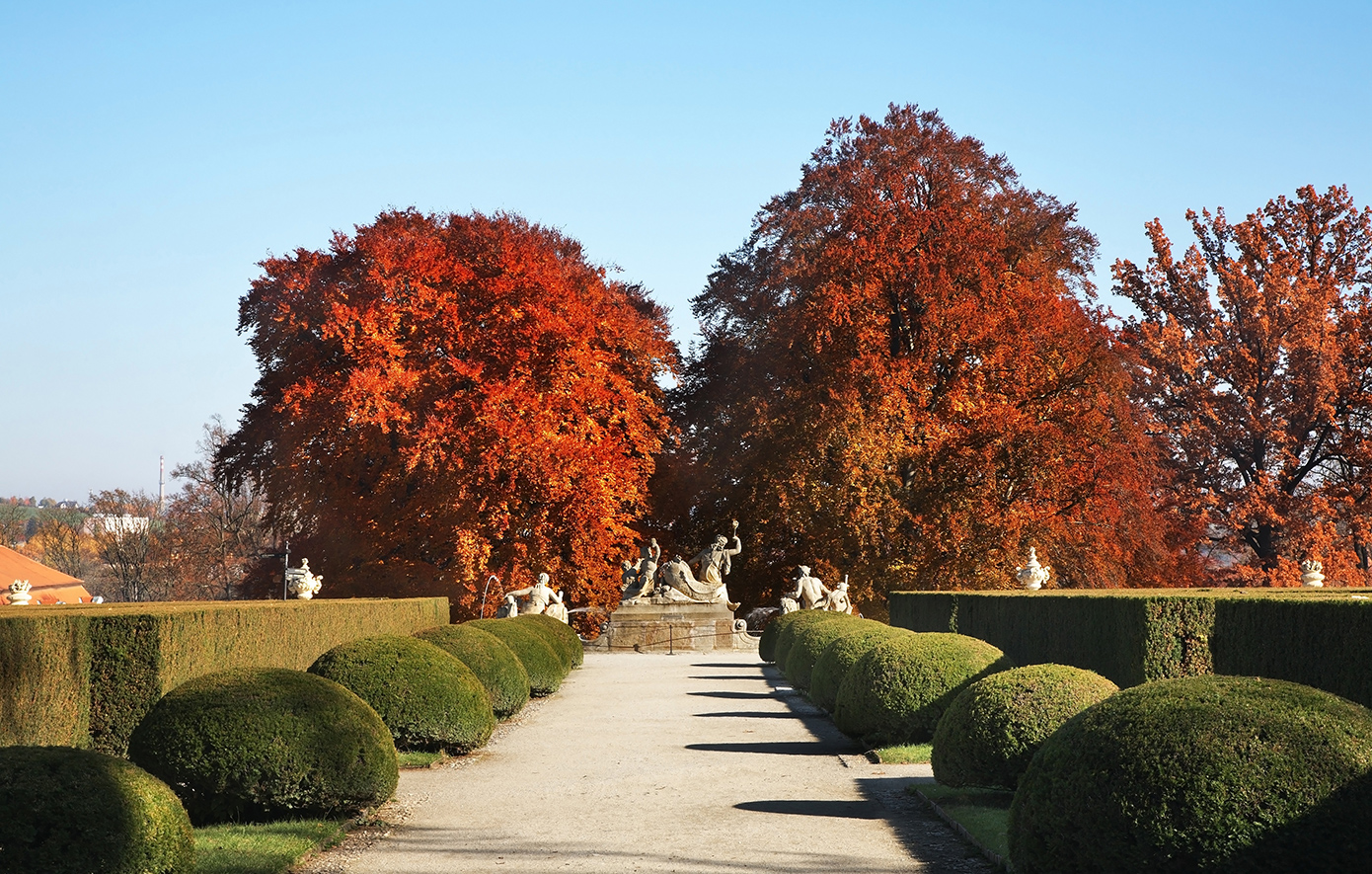 Τσέσκι Κρούμλοβ, Τσεχία