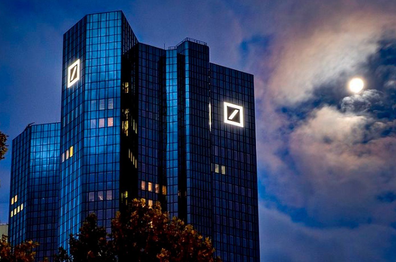 Γερμανία: Έρευνα για ξέπλυμα μαύρου χρήματος στην Deutsche Bank