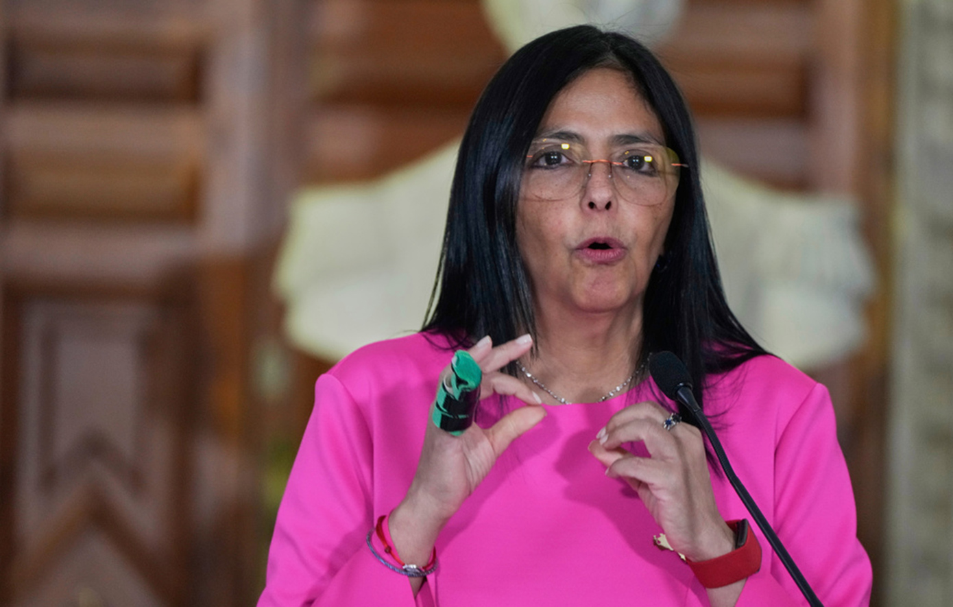 Η επόμενη μέρα μετά τον Μαδούρο: Η Ντέλσι Ροντρίγκες και το επικίνδυνο παιχνίδι ισχύος