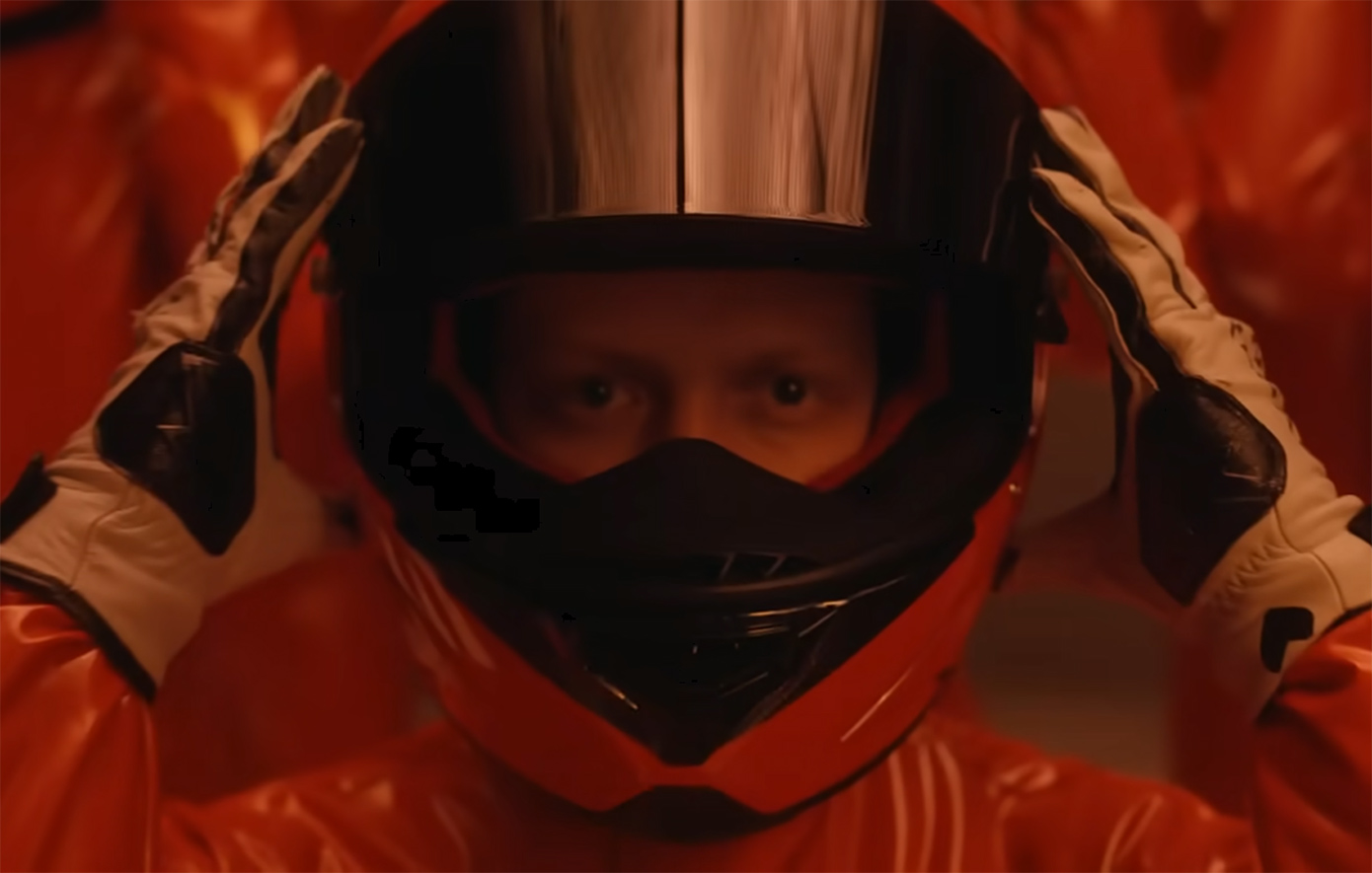 Το Chivas Regal γιορτάζει την επιμονή, την ακρίβεια και το πάθος που οδηγούν στη νίκη, μέσα από το νέο του τηλεοπτικό σποτ.