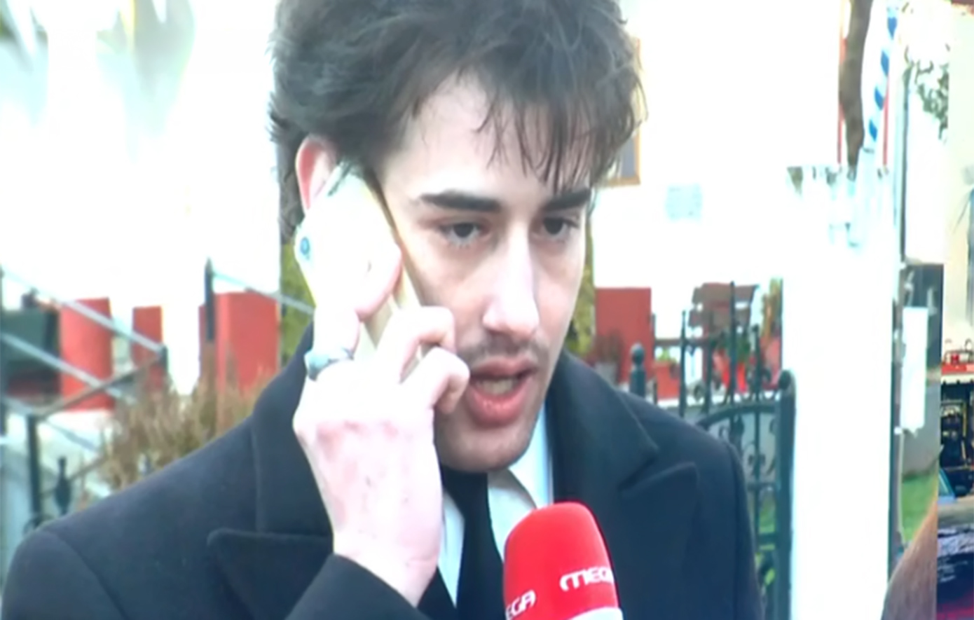 «Καιγόταν για ώρες στους 1.000 βαθμούς, έφυγε άδικα και βίαια» &#8211; Συγκλόνισε ο Άγγελος, ο γιος της Σταυρούλας Μπουκουβάλα