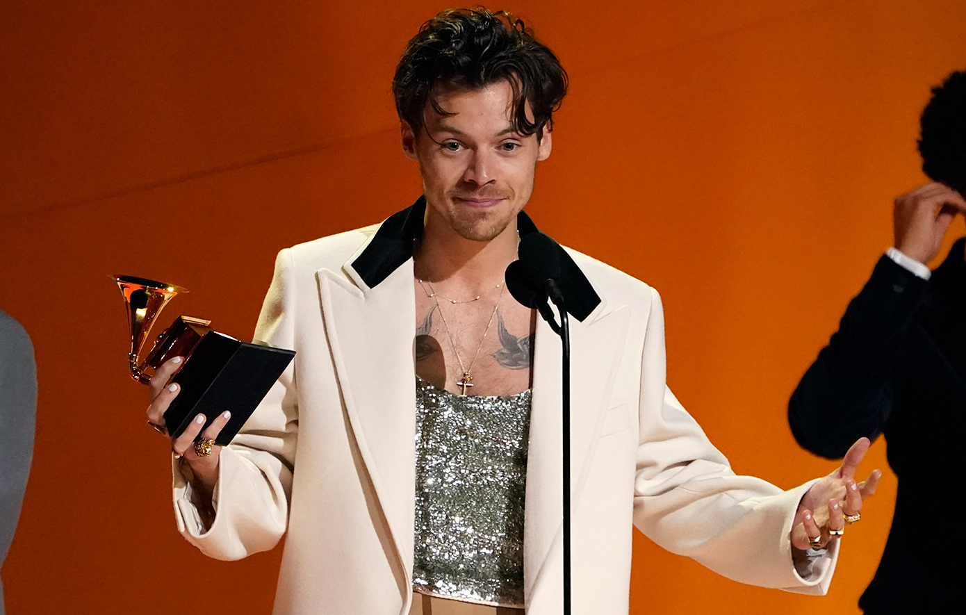 Ο Χάρι Στάιλς ετοιμάζει νέο άλμπουμ μετά από τέσσερα χρόνια