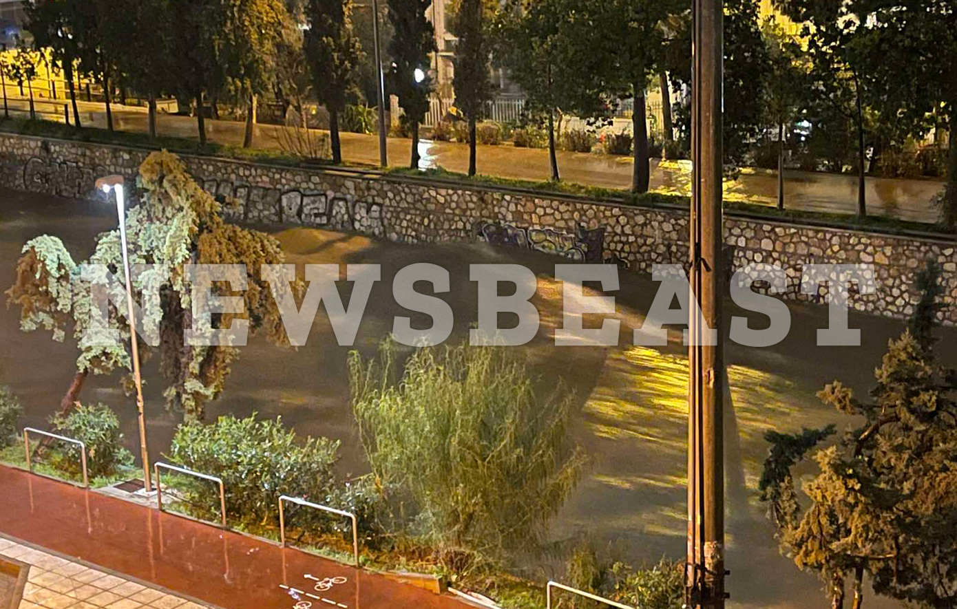 Πλημμυρίζει η Αττική, ποτάμια οι δρόμοι: Επικίνδυνη υπερχείλιση του Ιλισσού &#8211; Δείτε βίντεο και φωτογραφίες
