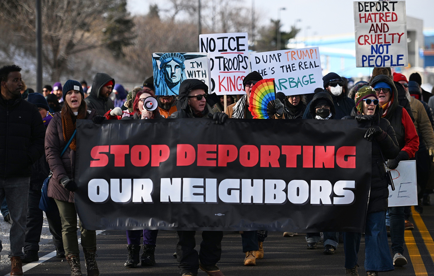 ΗΠΑ: Επιχείρηση-σκούπα για μετανάστες στο Μέιν – «Στα μαχαίρια» ομοσπονδιακές και τοπικές αρχές