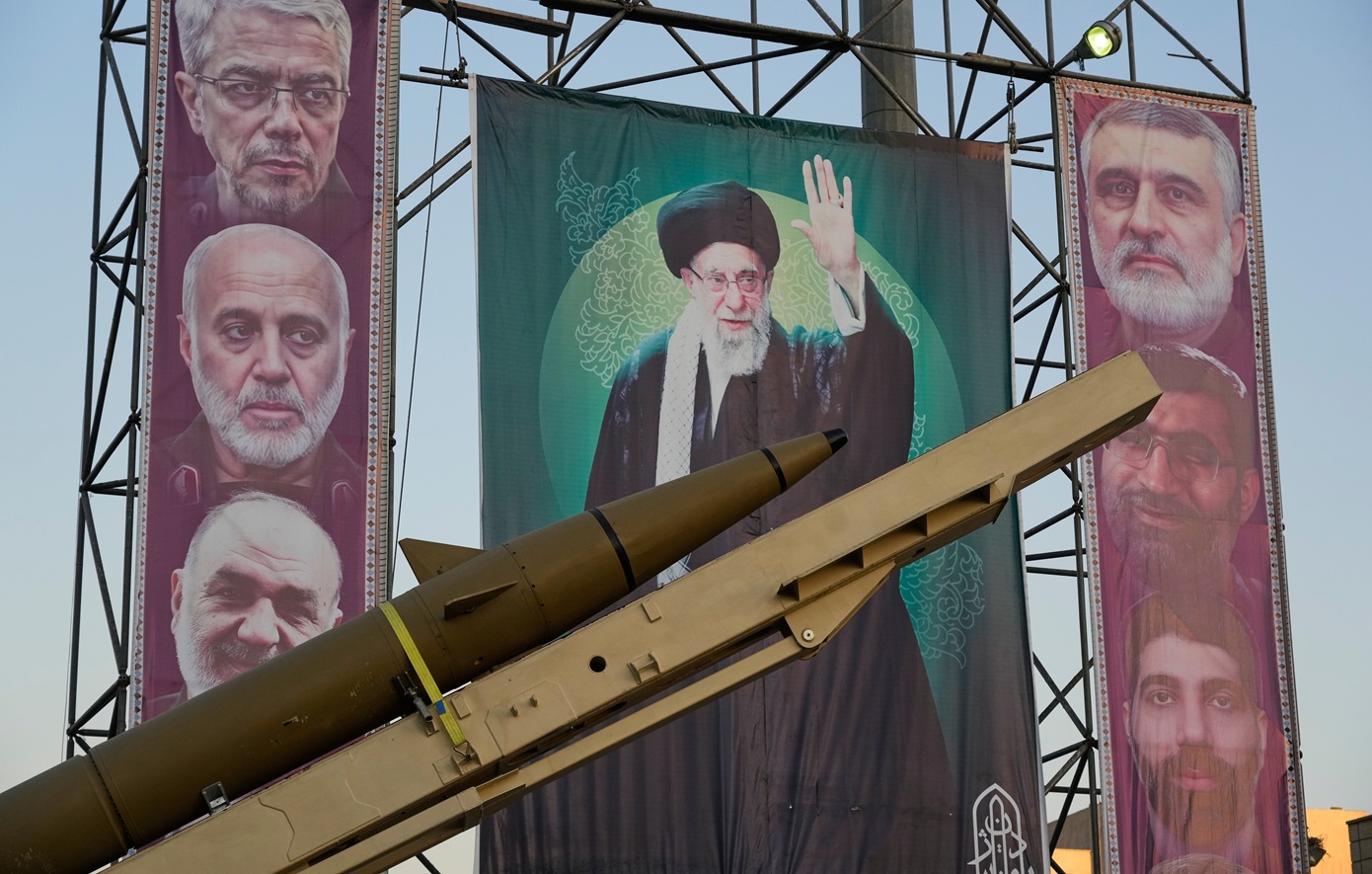 Ιράν: Το οπλοστάσιο που τρόμαξε ΗΠΑ και Ισραήλ – Τι δεν κατάφεραν να καταστρέψουν