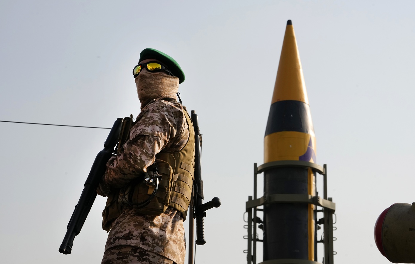 Ο εφιάλτης επιστρέφει: Το Ιράν θα μπορούσε να φτιάξει 12 πυρηνικές βόμβες πιο γρήγορα από ποτέ