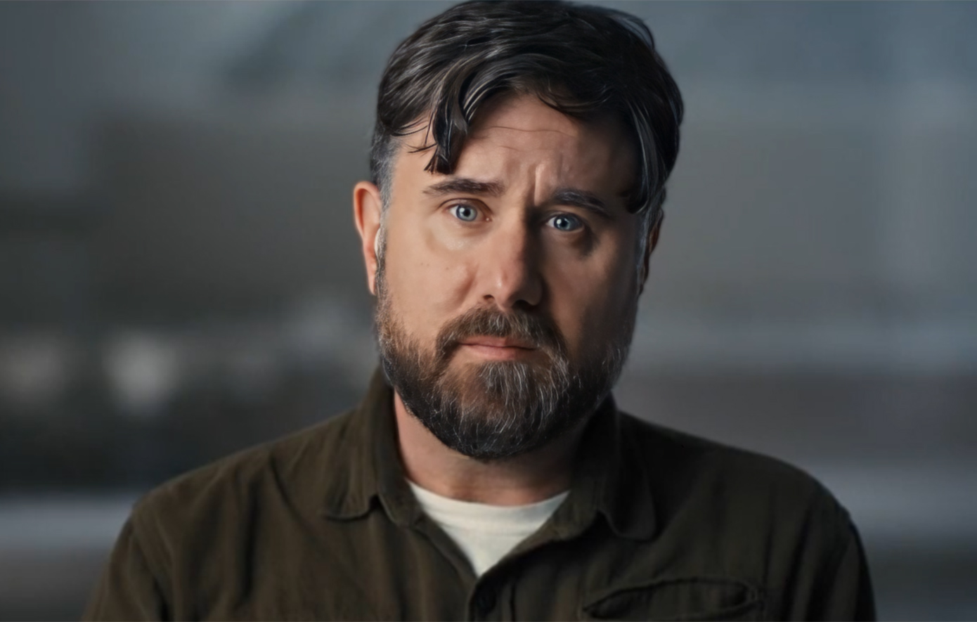 «Μεγάλωσα ως κορίτσι, όμως στα 19 μου ο κόσμος μου κατέρρευσε, όταν συνειδητοποίησα ότι η οικογένειά μου έκρυβε ένα τρομερό μυστικό»