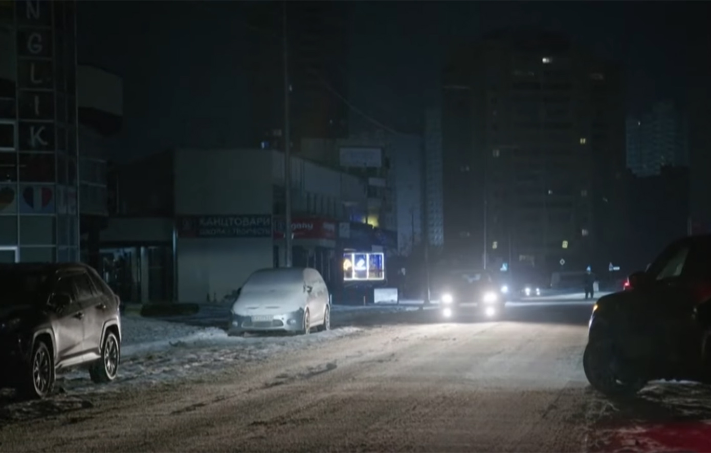 Στο σκοτάδι το Κίεβο: Το 60% δεν έχει ηλεκτρικό ρεύμα καθώς οι ρωσικές επιθέσεις προκάλεσαν προβλήματα στην ενέργεια