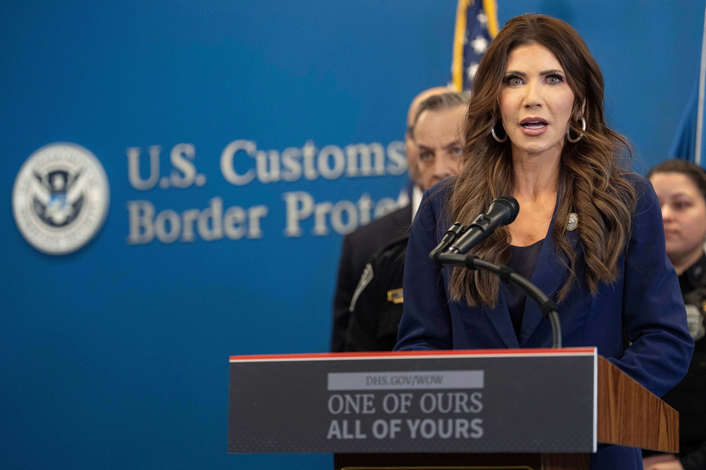 Η Μινεσότα κατέθεσε μήνυση εναντίον της Κρίστι Νόεμ και στελεχών της ICE μετά τον θάνατο της Ρενέ Νικόλ Γκουντ