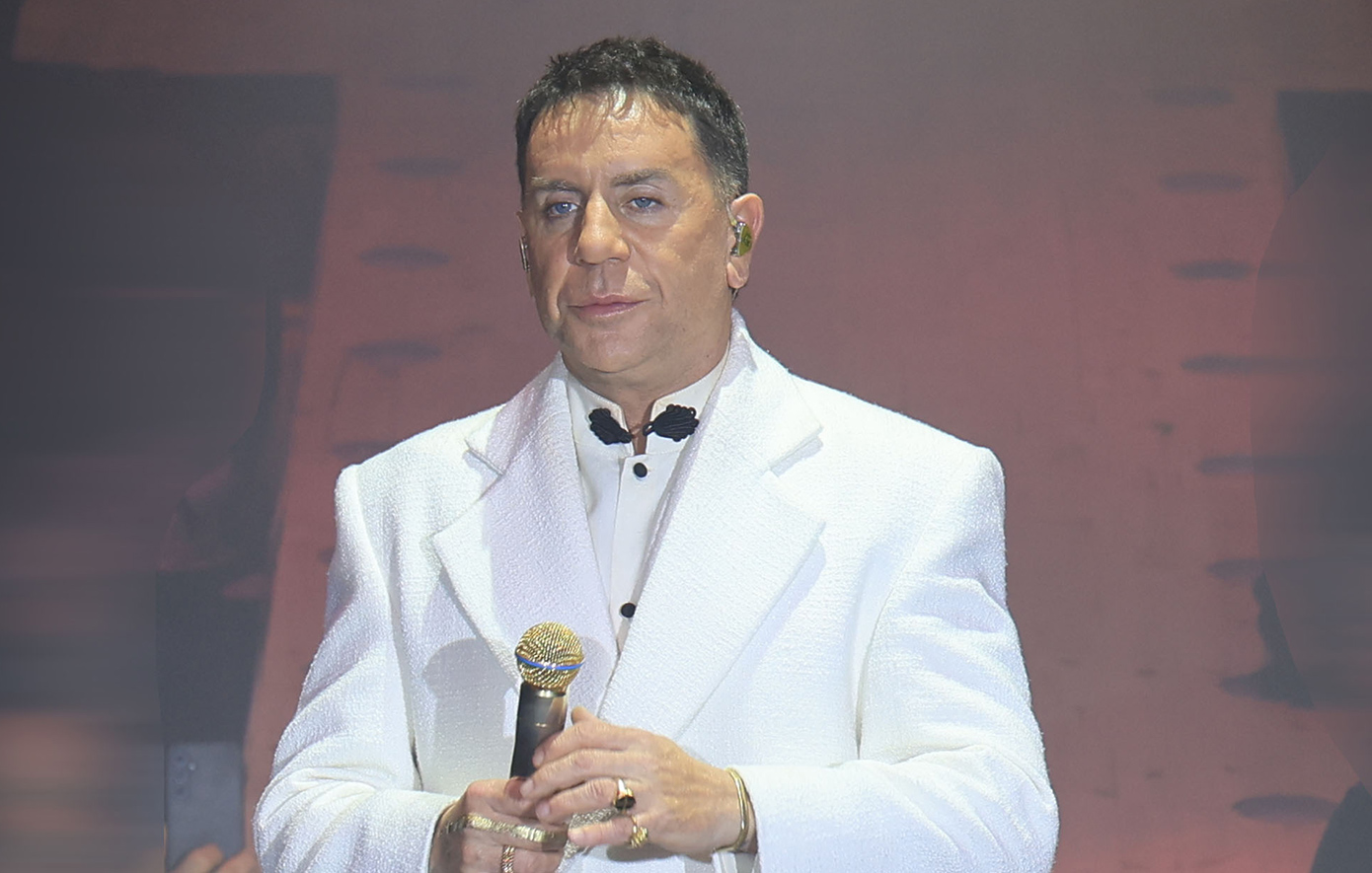 Γιώργος Μαζωνάκης: Η υβριστική φράση και η άσεμνη χειρονομία στην πίστα που προκάλεσε «σεισμό» στο TikTok