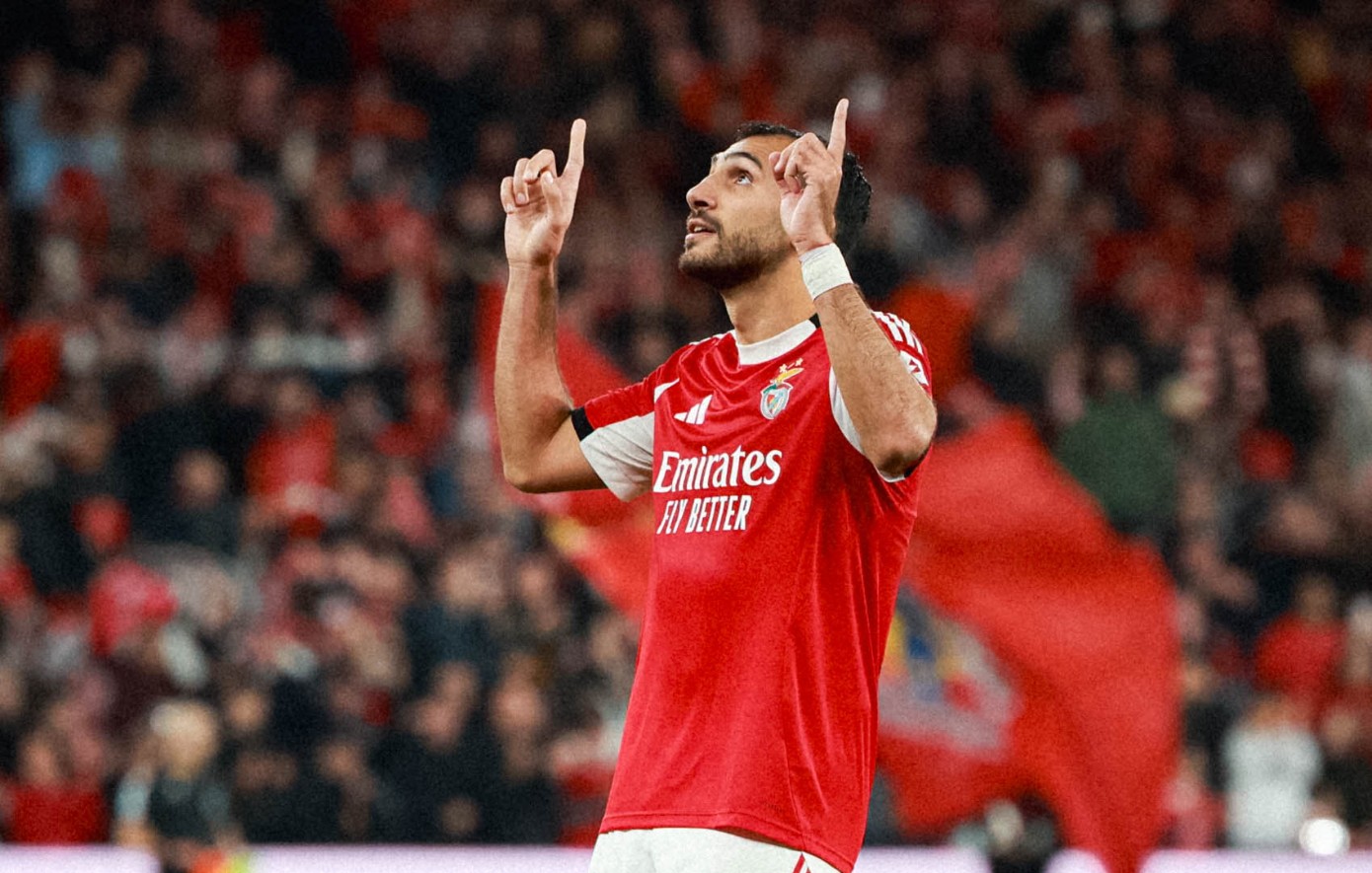 Ασταμάτητος ο Παυλίδης: Με γκολάρα και χατ-τρικ μπήκε στο 2026 ο φορ της Μπενφίκα