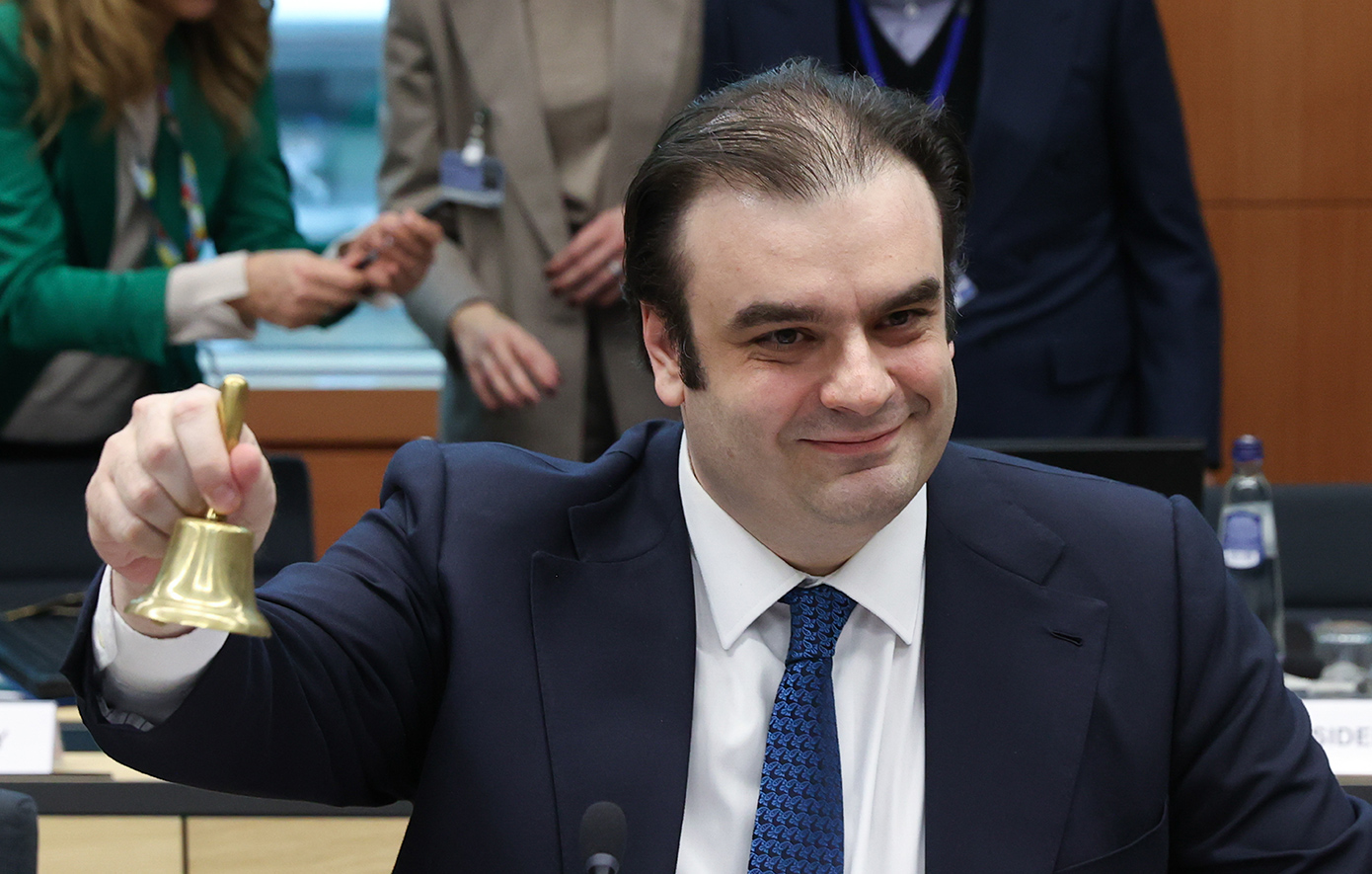 Πιερρακάκης: Μηδενίσαμε τον φόρο για πολύτεκνους και νέους κάτω των 25 ετών