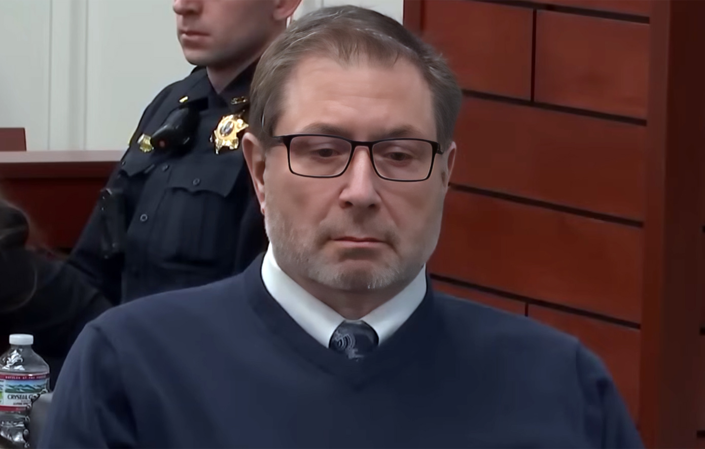 Τετραπλή δολοφονία στο Νιου Τζέρσεϊ: Επιχειρηματίας κατηγορείται ότι δολοφόνησε τον αδελφό του, τη σύζυγο και τα ανίψια του, πριν τους βάλει φωτιά