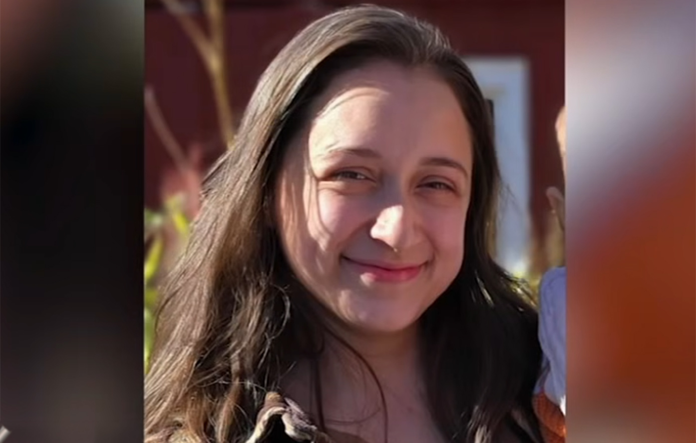 Έφηβος μαχαίρωσε 70 φορές έγκυο, επιτέθηκε στον σκύλο της και έκαψε το σπίτι της