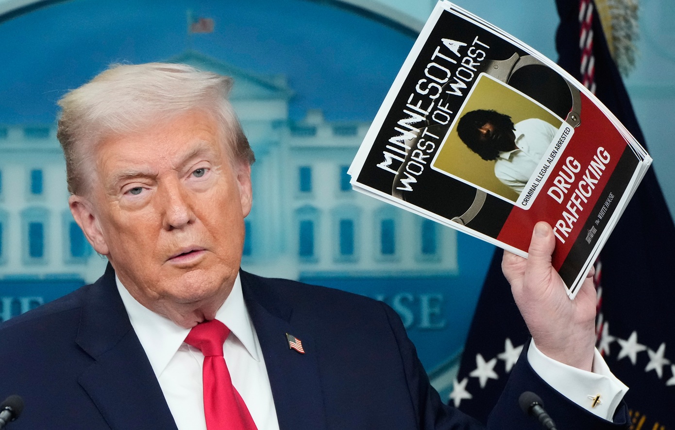 Live από τον Λευκό Οίκο ο ένας χρόνος Τραμπ: Ο Μπάιντεν γέμισε με καταδικασμένους μετανάστες τη χώρα