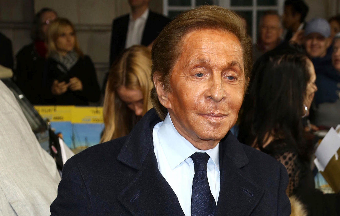 Βαλεντίνο: Οι σταρ αποχαιρετούν τον «αυτοκράτορα» της μόδας