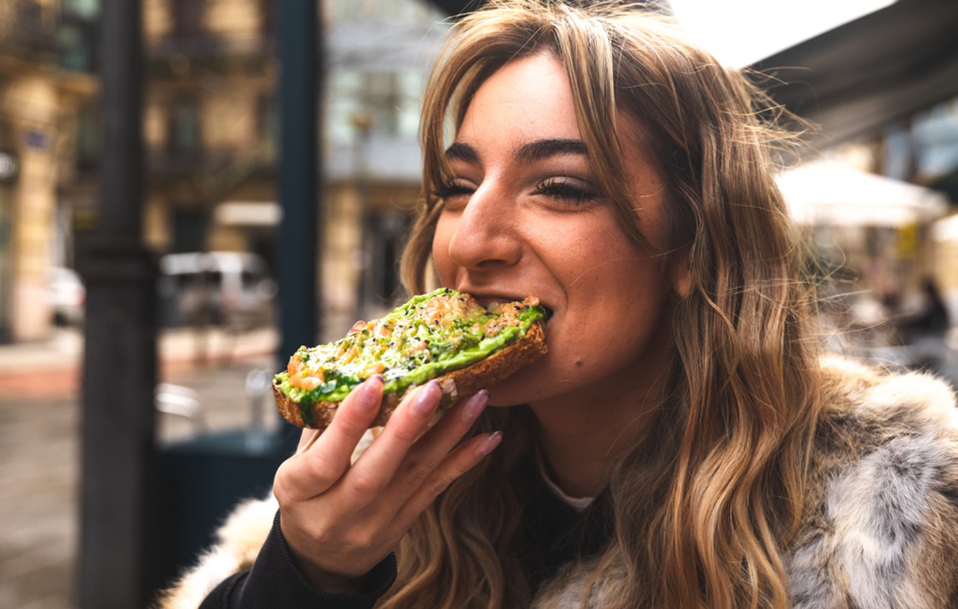 Αβοκάντο: Η ιδανική ημερήσια δόση για καρδιά και βάρος