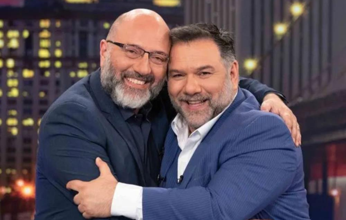 Γρηγόρης και Σάκης Αρναούτογλου: Η επιθυμία για την κηδεία της μητέρας τους