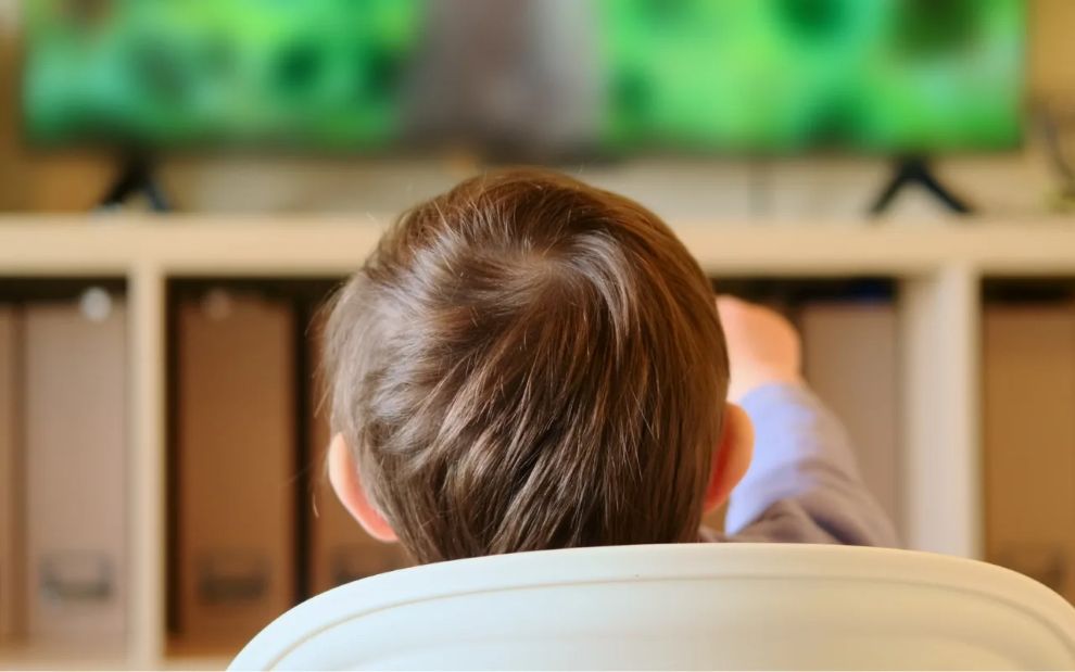 5 τρόποι για να προστατεύσετε τον εγκέφαλο του παιδιού σας, σύμφωνα με νευροχειρουργό