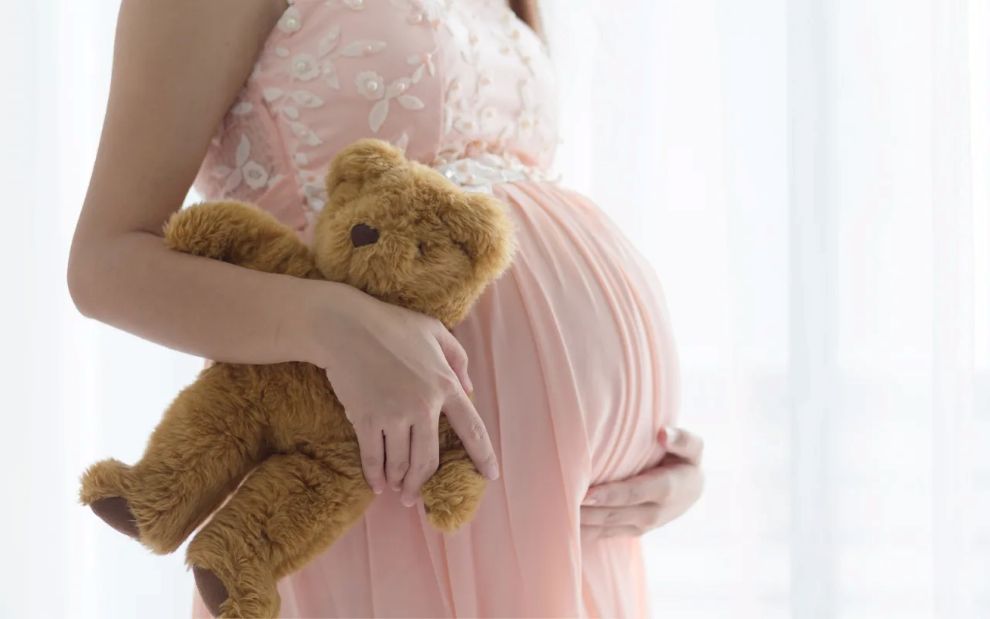 Solo, αλλά ποτέ μόνη: Πώς να προετοιμαστείς για το μωρό σου ως single μαμά