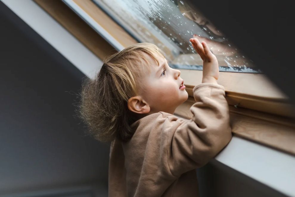 Πώς μιλάμε στα παιδιά για τα έντονα καιρικά φαινόμενα