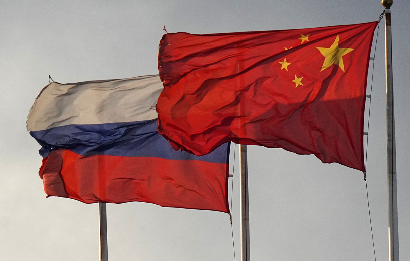 Αμυντικό «μέτωπο»Πεκίνου-Μόσχας: Η συμφωνία των Υπουργών Άμυνας