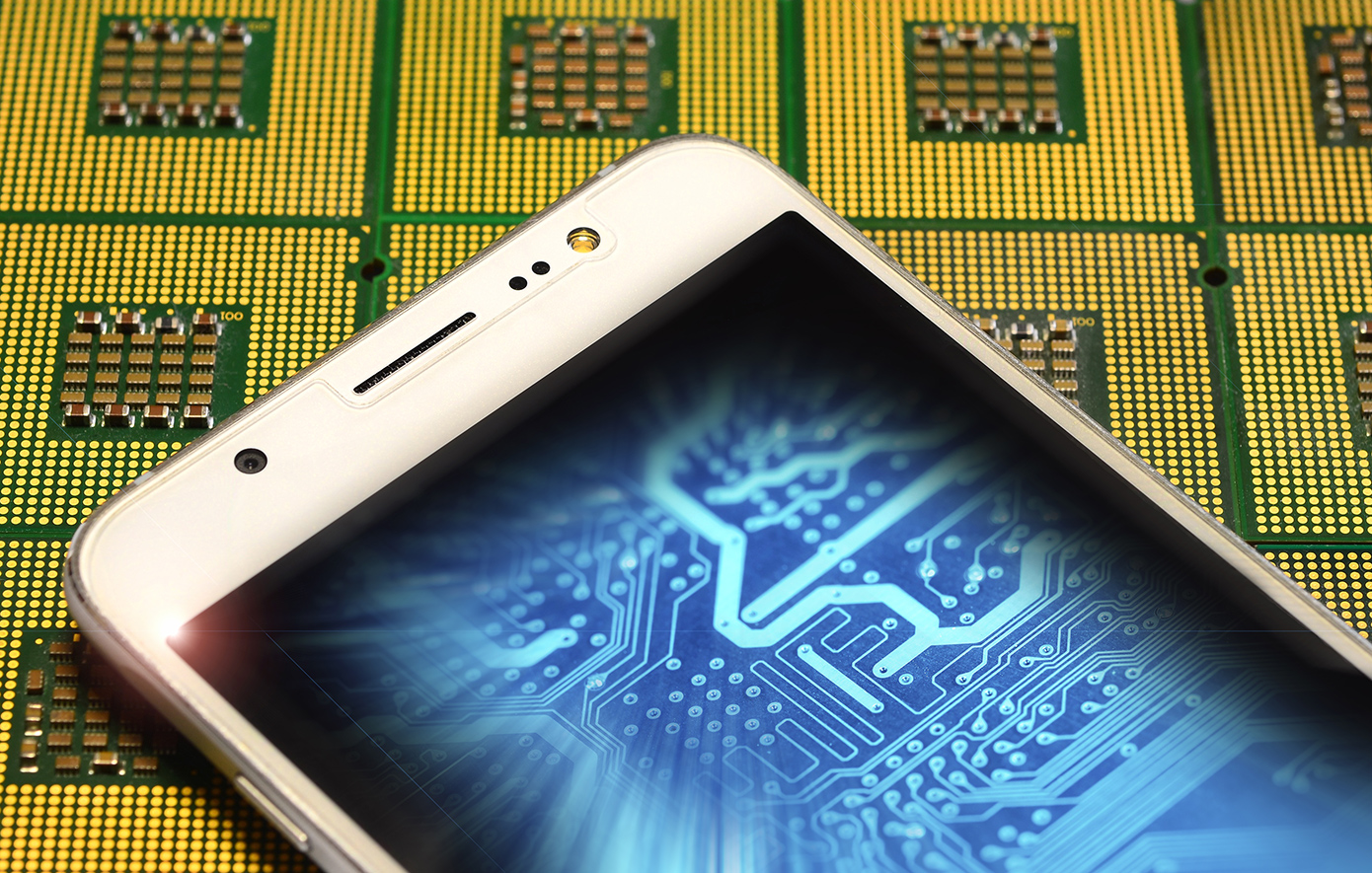 Πότε και γιατί αναμένεται να αυξηθούν σημαντικά οι τιμές των smartphones; &#8211; Ο ρόλος της τεχνητής νοημοσύνης