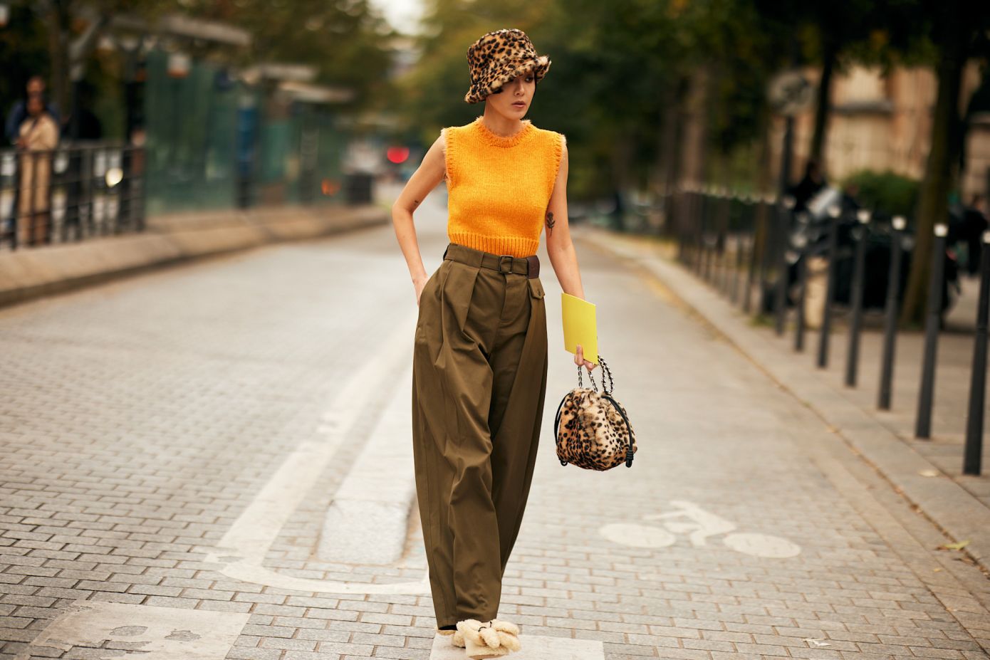 “No Buy Challenge”: Η τάση που υπόσχεται να αλλάξει φέτος τη σχέση σας με τα χρήματα προς το καλύτερο