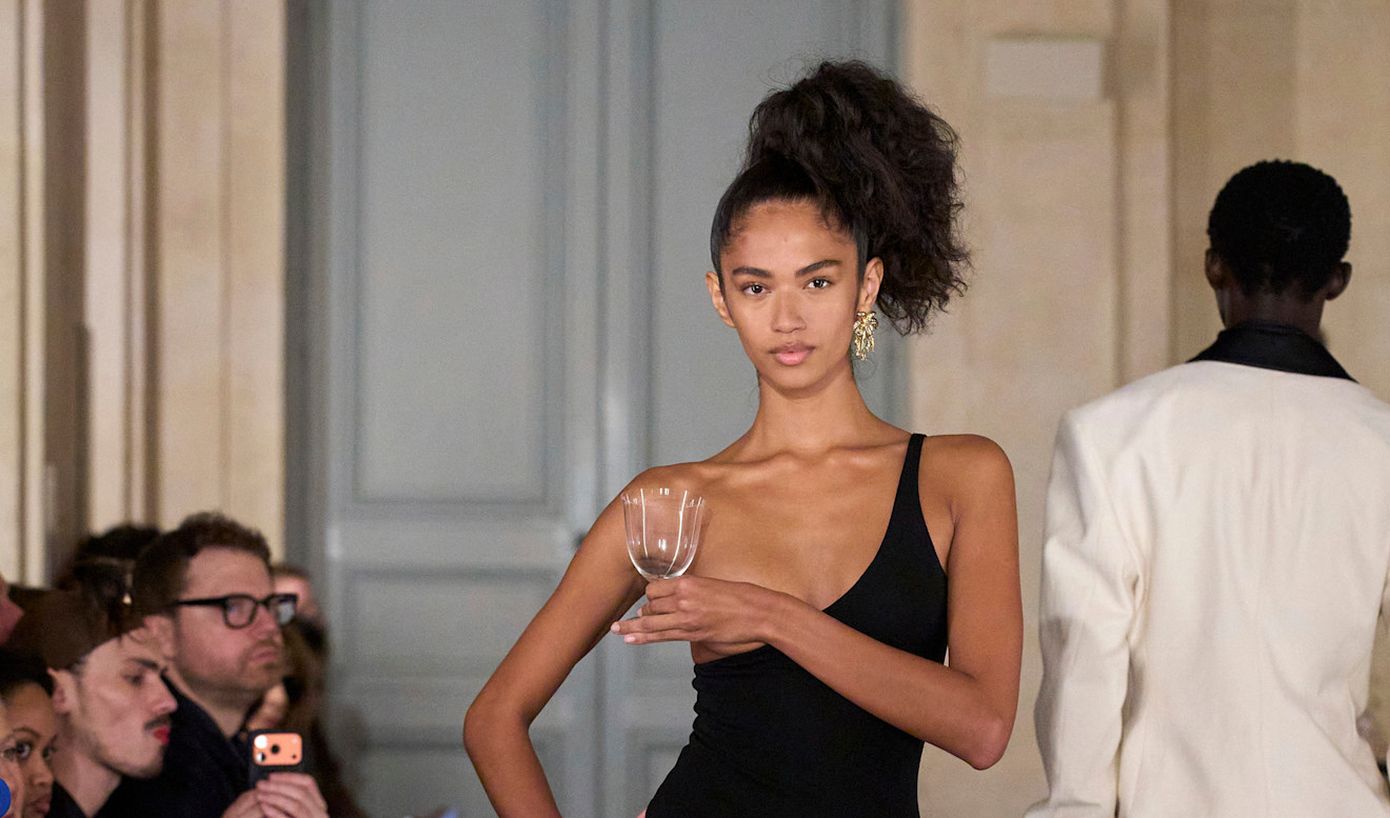 O Jacquemus επέστρεψε στο Musée Picasso με μια συλλογή-φόρο τιμής στην Paloma Picasso