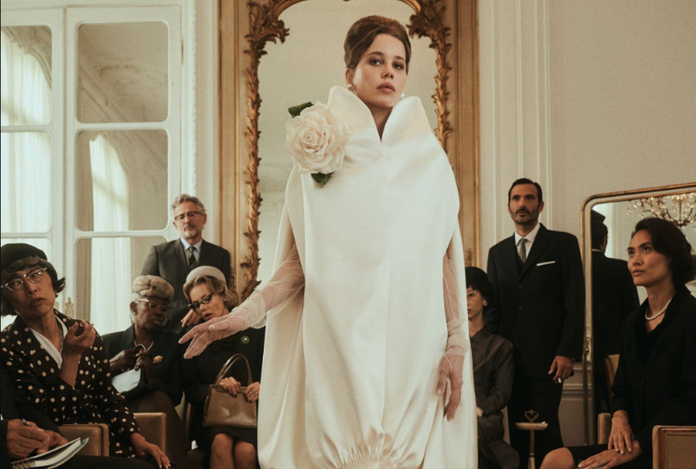 Εσείς θα πηγαίνατε στο γάμο σας με παντόφλες;