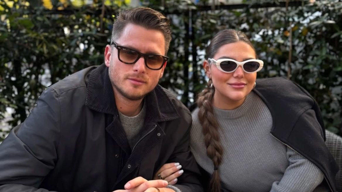 Δανάη Μπάρκα: Η φωτογραφία με τον σύντροφό της, ανήμερα των Θεοφανείων