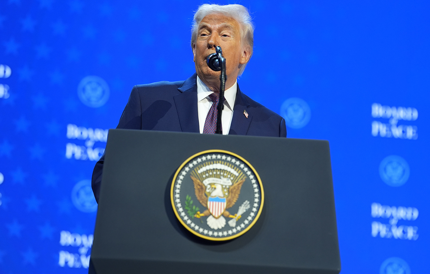 «Εχθρός της Ευρώπης» ο Τραμπ, σύμφωνα με δημοσκόπηση σε επτά χώρες