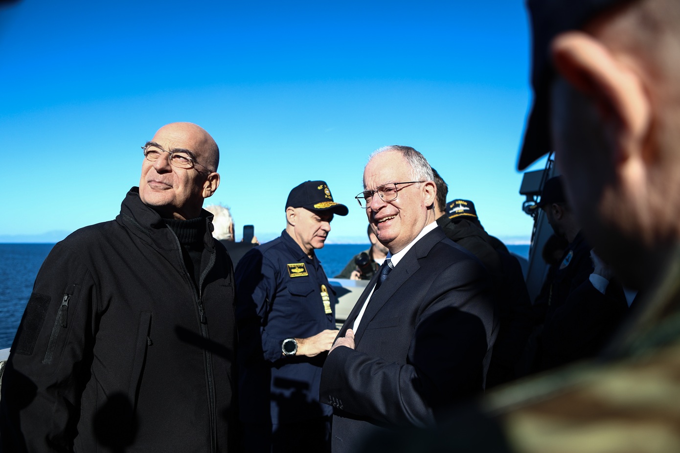 Δένδιας από τη φρεγάτα «Κίμων»: Οι Ένοπλες Δυνάμεις περνούν σε μια νέα εποχή συνολικής αντιμετώπισης των κινδύνων και ολιστικής αντιμετώπισης των προκλήσεων